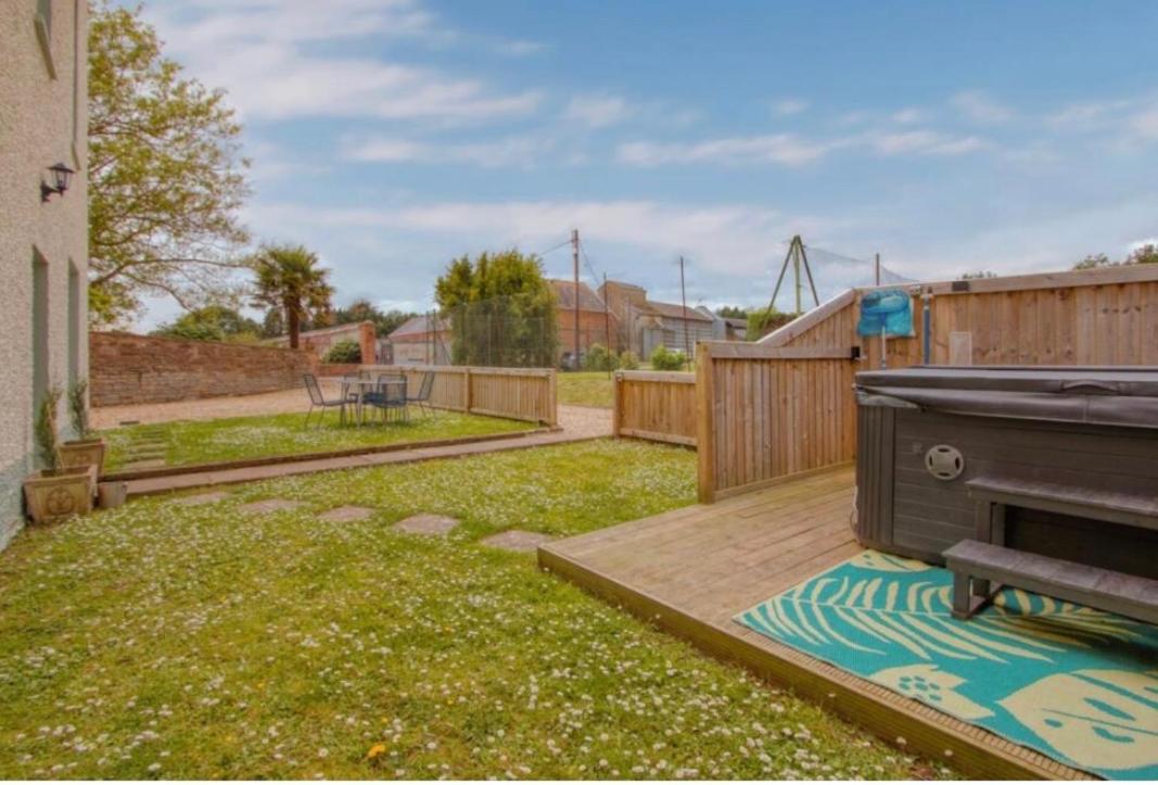 דירות Durston Countryside Annexe, With Hottub, Sleeps Up To 4 מראה חיצוני תמונה
